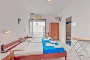 Paris Rooms - Image 5