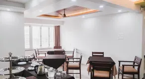 D' Manor Service Apartment - Image 4
