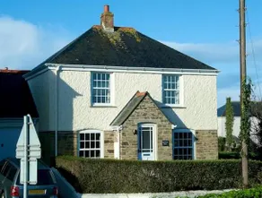 Old School House Gerrans - Image 2