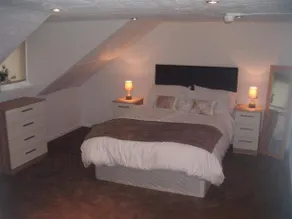The Village Inn Apartment - Image 2