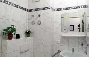 Ferienwohnung 3 & 4 - Image 2
