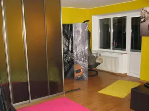 Sutochno Pronksi Apartment - Image 2