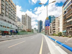 Sunshine Hotel Guiyang - Image 2