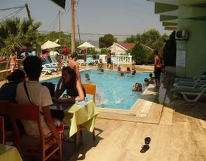Anerissa - Image 3