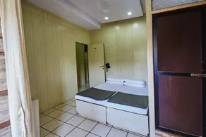 Hotel Swapna International - Image 5
