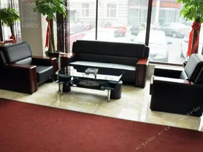 No. 18 Comfort Hotel - Image 3