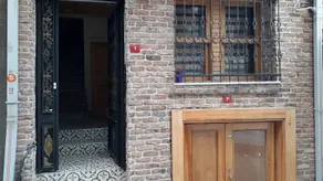 Nicoleport Hotel - Image 5