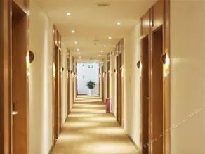 7 Days Inn Tianhe Bei - Image 4