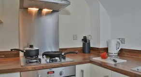 The Coach House - by TJ Serviced Property - Image 4