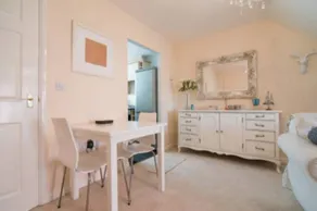 Clover House Lymm - Image 2