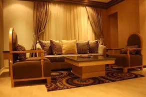 Al Muhaidb Airport Hotel - Image 5