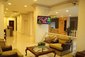Al Dakheel Plaza - Image 4