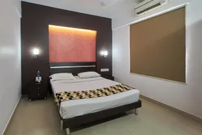 Hotel Asset Summit Suites - Image 3