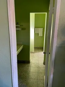 Ramona Motel - Image 2