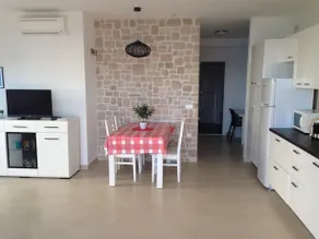 Apartments Jela - Image 4