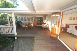 Byron Bay Accom 54 Carlyle Street at Byron Bay - Image 4