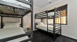 Brand New and Beautiful - Rosebud Holiday Home - Image 2