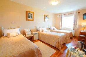 Hillcrest View Bed & Breakfast - Image 4