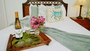 Coconut Palm Inn - Image 2