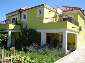Senkini Dvori - Image 2