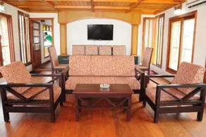 Benbow Houseboat - Image 5