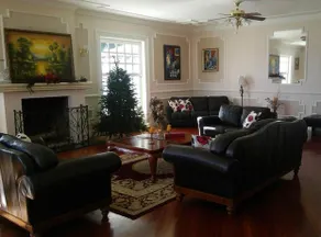 CR Mansion - Image 2
