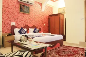Oyo 1946 Hotel Vinayak - Image 3