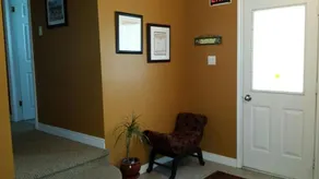 Northwest Lodge Bed & Breakfast - Image 2
