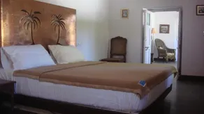 Akhey Vilas Heritage Hotel - Image 2