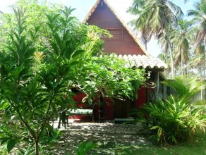 Maleleo Bed & Breakfast - Image 2