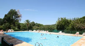 Gigaro: Petit mas terrasse vue mer - Image 3