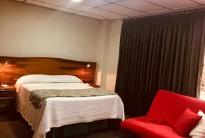 Hotel Roma Plaza - Image 5