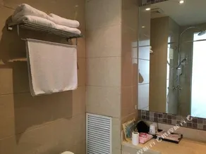 Hua Nian Hotel - Image 5