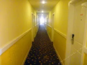 Home Inn - Image 2