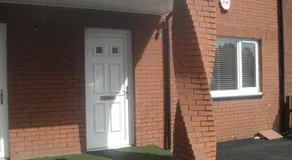 Bow Serviced Apartments - Image 2