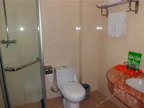 Ruili Hotel - Image 2