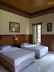 Kendimas Hotel - Image 2