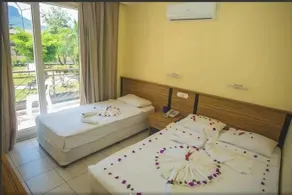 Dinara Garden Hotel - Image 3