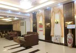 Super 8 Hotel Guangzhou Baiyun International Airport Shop - Image 3