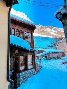 Albergue Villa de Bulnes - Image 2