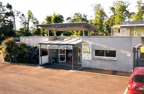 Hotel Eco Chic - Image 3