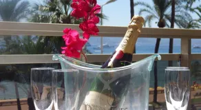 Front de mer, croisette,cannes,prés du Martinez - Image 2