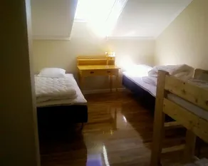 Äventyrsgårdens Vandrarhem Kinnekulle - Image 4