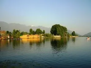 Marco Polo House Boats - Image 2