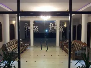 Hotel Princess - Image 2