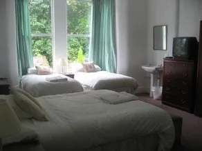 Ashton Lodge Guest House - Image 3