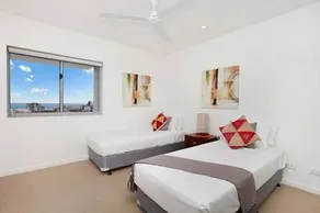Skytower Central - Image 3