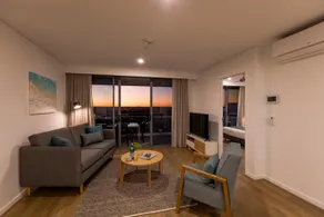Sky Broadwater Apartments - Image 4