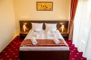 Hotel Axa Travel - Image 4