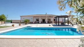Villa Paquita en Lantejuela Campina de Sevilla - Image 1
